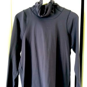 Lululemon cadence crusher hoodie size 10, navy/purple